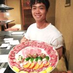 Công Phượng khoe món khoái thịt bò ở Nhật