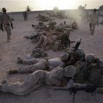 Chiến binh Afghanistan bắt giữ một binh sỹ Mỹ