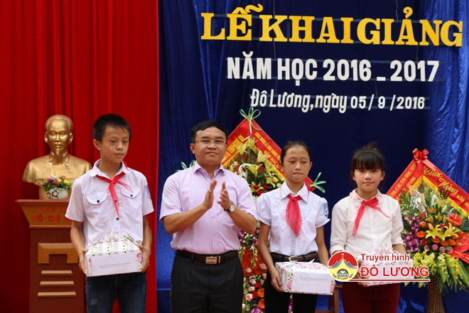 LNQ-khai-giang5
