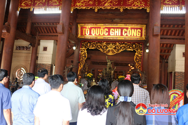 Truong-Bon3