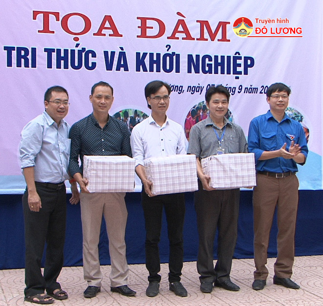toa-dam-tri-thuc2
