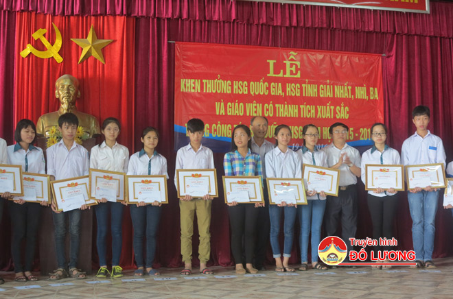 nhung-noi-bat10