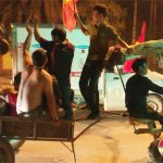 Người dân Đô Lương đổ ra đường ăn mừng chiến thắng đội tuyển Việt Nam