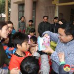 Đồng chí Ngọc Kim Nam chúc tết các đơn vị công tác xã hội trên địa bàn.