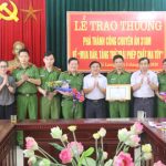 Lãnh đạo huyện Đô Lương thưởng nóng Ban chuyên án 318M