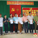 Xã Ngọc Sơn tổ chức sáp nhập xóm.