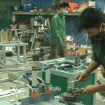 Xưởng cơ khí của chàng thanh niên làng hoạt động hiệu quả  trong những ngày đại dịch Covid- 19