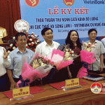 Lễ ký kết thỏa thuận thu ngân sách giữa kho bạc nhà nước, chi cục thuế khu vực Sông Lam I và ngân hàng VIETINBANK chi nhánh Nghệ An