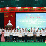Đô Lương tôn vinh 47 em học sinh đạt điểm cao kỳ thi THPT năm học 2019 – 2020