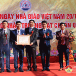 Trường THPT Đô Lương III tổ chức lễ kỷ niệm ngày Nhà giáo Việt Nam và đón nhận trường chuẩn Quốc gia