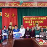 Ngân hàng CPTM Đầu tư và phát triển Nghệ An: Trao gần 400 suất quà tết cho người nghèo tại Đô Lương