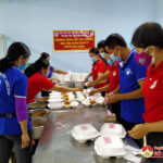 Hội Chữ thập đỏ – Chi hội trái tim tình nguyện tổ chức bữa cơm yêu thương