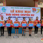 Thị trấn Đô Lương khai mạc giải bóng chuyền nữ