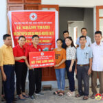 Hội chữ thập đỏ Đô Lương khánh thành và bàn giao nhà tình nghĩa cho chị Nguyễn Thị Tý xã Minh Sơn