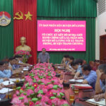 Hội nghị tổ chức ký kết hồ sơ địa giới hành chính giữa xã Nhân Sơn- Đô Lương với xã Thanh Phong- Thanh Chương