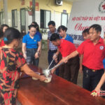 Hội Chữ thập đỏ huyện Đô Lương: Khởi công xây dựng nhà Chữ thập đỏ, trao bát cháo, suất ăn tình thương tại bệnh viện Đa khoa huyện và Trung tâm Bảo trợ xã hội tỉnh
