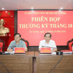 UBND huyện: Phiên họp thường kỳ tháng 10 năm 2024