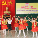 Ngày hội Đại đoàn kết toàn dân tộc tại xóm Thắng Lợi xã Bồi Sơn