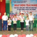 Cụm chuyên môn số 2 tổ chức giao lưu, trải nghiệm, tìm hiểu kiến thức Pháp luật và chia sẻ Kỹ năng sống