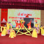 Trung tâm Chính trị huyện Đô Lương bế giảng lớp Trung cấp lý luận chính trị K54B.13 năm 2025