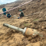 Phát hiện quả bom chưa nổ gần cầu Đô Lương