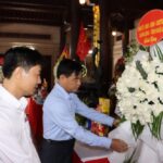 Ban Thường vụ xã Đô Lương dâng hoa, dâng hương tưởng niệm các Anh hùng – Liệt sĩ tại Khu di tích lịch sử Quốc gia Truông Bồn.