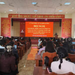 Ủy ban bầu cử xã Đô Lương Hội nghị tập huấn, triển khai nghiệp vụ công tác bầu cử.