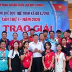 Xã Đô Lương trao giải chung kết môn đẩy gậy tại Đại hội TDTT lần thứ nhất năm 2026.